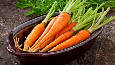 Полезные продукты для глаз: советы специалиста