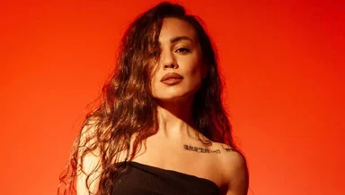 «Что пропадать добру?»: Маша Кольцова — о скрипке, музыкальном образовании и кредите доверия