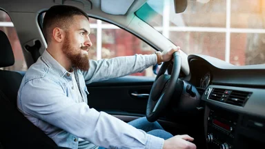 Без сюрпризов в дороге: что важно сделать перед поездкой на машине