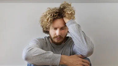 Как мужчины учатся говорить о чувствах и почему это так важно