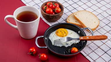 Причины утренней изжоги и продукты, которые её провоцируют