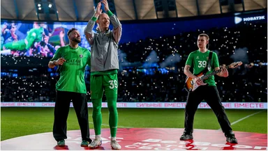 «Краснодар — Париж»: футбольный вечер с Иракли, Владой Мирави, казаками и Матвеем Сафоновым 