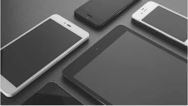 Вздувшийся аккумулятор — не шутка: чем грозит хранение старых гаджетов