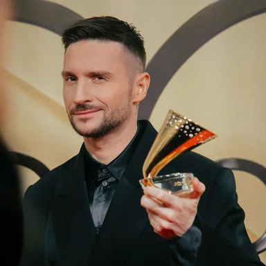 Сергей Лазарев похвастался неожиданным подарком от Филиппа Киркорова