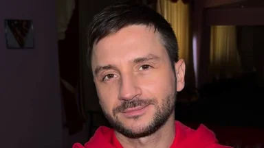 Как Сергей Лазарев относится к нейросетям в творчестве?