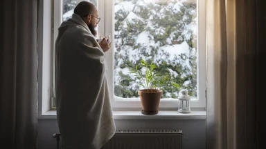 Мороз за окном, а дома тепло: простые хитрости вместо обогревателя