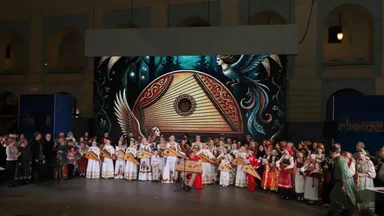 Мода на кокошники и гусли: чем удивила «Уникальная Россия» в Год единства народов