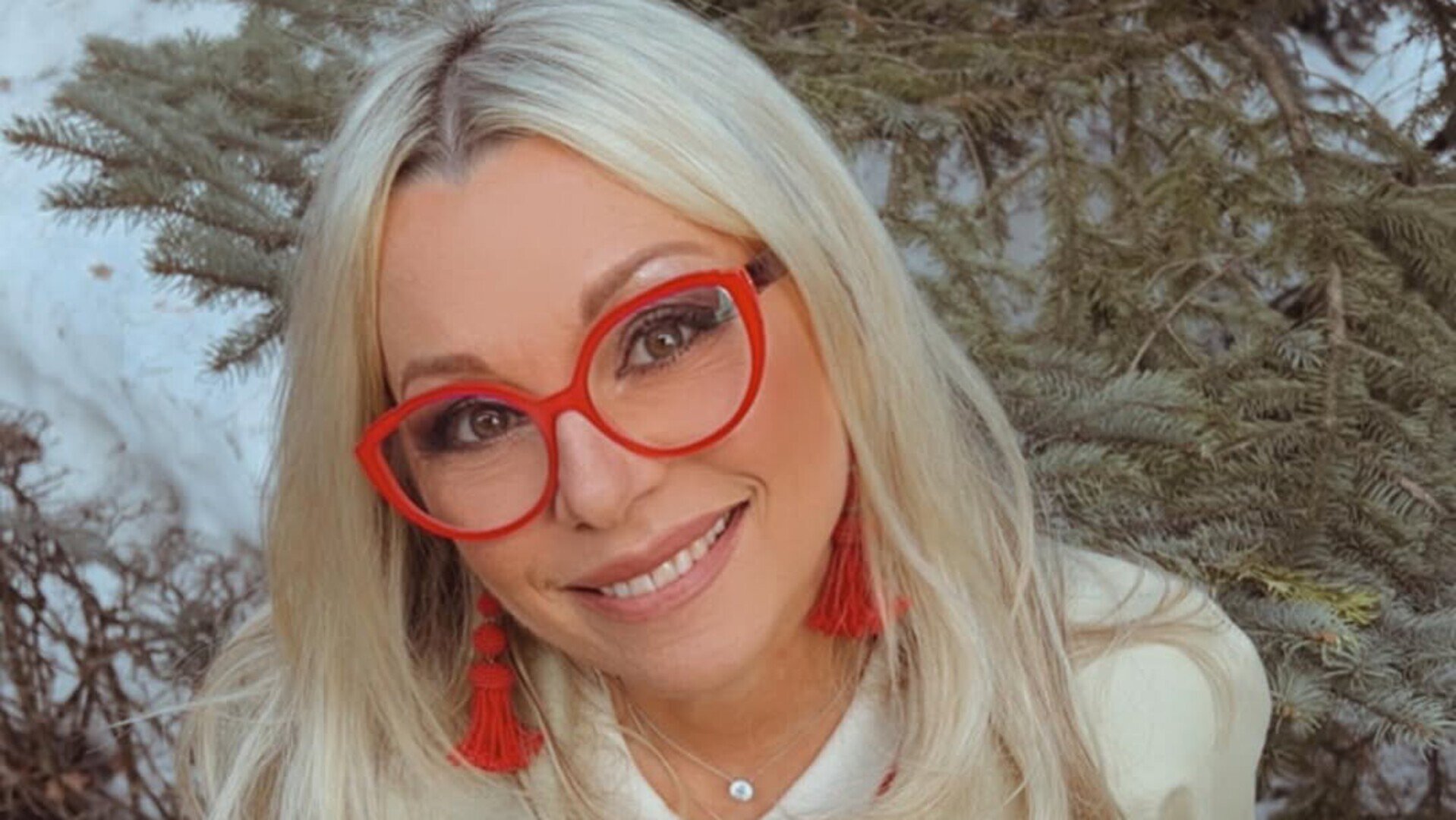 Секси Ирина Салтыкова В Купальнике