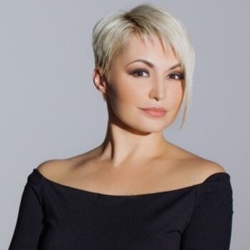 Катя