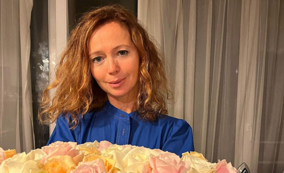 «Скажу одно — на данный момент моё сердце свободно»: Елена Захарова о мужчине в её жизни и воспитании дочери